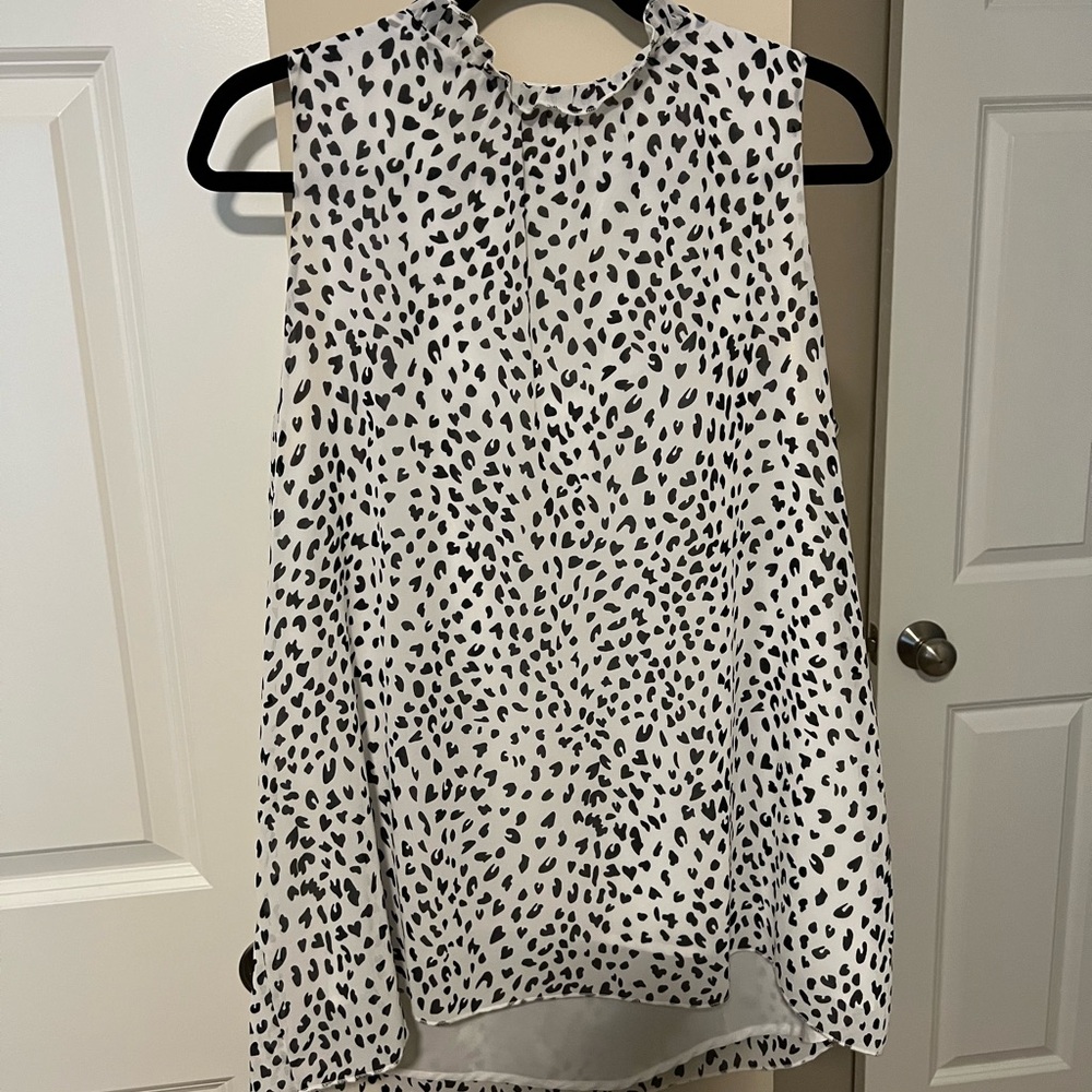 Happy Sailed Women's Tank Tops Casual Sleeveless Ruffle Neckline Leopard Print